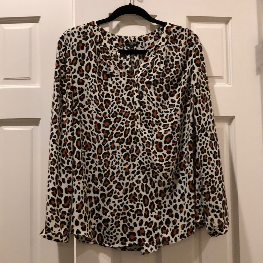 Leopard print pop over too